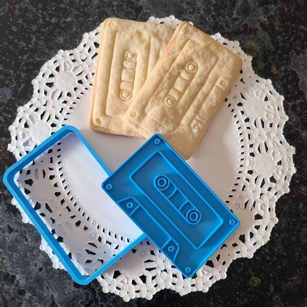 Cookie Cutter & Stamp - Cassette Tape - 4.5 in